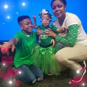 Meet your Posher, Courtney